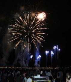Foto de la galería: Los fuegos artificiales y luego el recital de Lali, inolvidable
