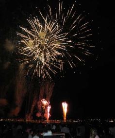 Foto de la galería: Los fuegos artificiales y luego el recital de Lali, inolvidable