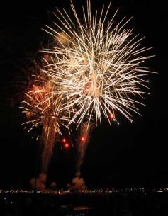 Foto de la galería: Los fuegos artificiales y luego el recital de Lali, inolvidable
