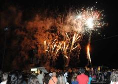 Foto de la galería: Los fuegos artificiales y luego el recital de Lali, inolvidable