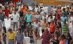 Foto de la galería: Fiesta de La Familia de la Iglesia 100 por ciento Libre