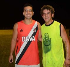 Foto de la galería: Futbolistas solidarios juntaron donaciones para un hogar de niños