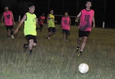 Foto de la galería: Futbolistas solidarios juntaron donaciones para un hogar de niños