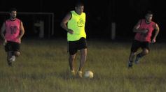 Foto de la galería: Futbolistas solidarios juntaron donaciones para un hogar de niños