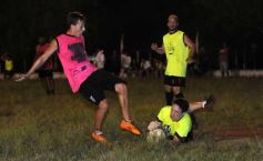 Foto de la galería: Futbolistas solidarios juntaron donaciones para un hogar de niños