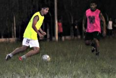 Foto de la galería: Futbolistas solidarios juntaron donaciones para un hogar de niños