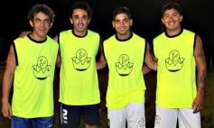 Foto de la galería: Futbolistas solidarios juntaron donaciones para un hogar de niños