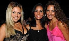 Sixto Fotografías. Sociedad. El Fogón - Esperando a San Valentín en El Fogón