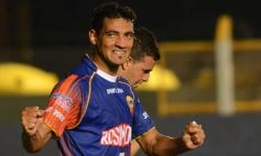 Sixto Fotografías. Deportes. Primera A de AFA - No hay mal que dure cien años: Crucero volvió a ganar