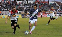 Sixto Fotografías. Deportes. B Nacional - Electrizante empate entre Guaraní y Chacarita