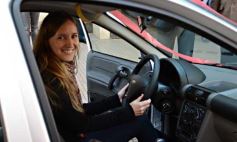 Sixto Fotografías. Sociedad. Dirección General de Rentas - Rentas volvió a sortear un OKM: ganó una joven de Posadas