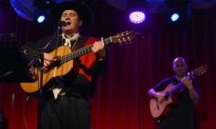 Sixto Fotografías. Sociedad. Peña  - La Librería 6 de Junio y otra peña inolvidable