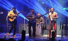 Sixto Fotografías. Sociedad. Recitales - Con Los Tekis, la vida es un carnaval… aunque llueva y haga frío