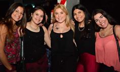 Sixto Fotografías. Sociedad. El Fogón - Una noche de sábado ideal en El Fogón