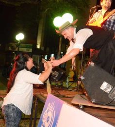 Foto de la galería: Música, alegría, brillo y color en el "Posadas celebra las Fiestas"