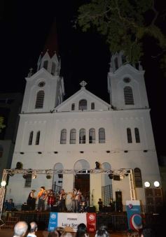 Foto de la galería: Música, alegría, brillo y color en el "Posadas celebra las Fiestas"