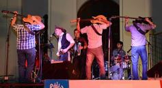 Foto de la galería: Música, alegría, brillo y color en el "Posadas celebra las Fiestas"