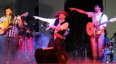 Foto de la galería: Música, alegría, brillo y color en el "Posadas celebra las Fiestas"