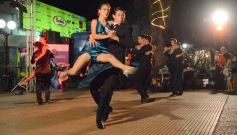 Foto de la galería: Música, alegría, brillo y color en el "Posadas celebra las Fiestas"