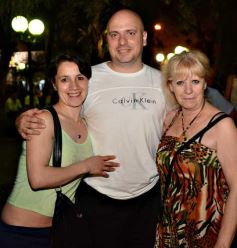 Foto de la galería: Música, alegría, brillo y color en el "Posadas celebra las Fiestas"