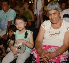 Foto de la galería: Música, alegría, brillo y color en el "Posadas celebra las Fiestas"