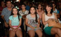 Foto de la galería: Música, alegría, brillo y color en el "Posadas celebra las Fiestas"