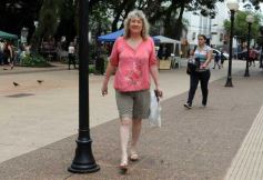 Foto de la galería: ¿Quién dijo que Posadas estaba desierta? la recorrida de siempre, con muchas caras conocidas