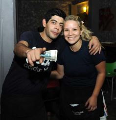 Foto de la galería: Muchos amigos eligieron la costanera para doblegar al calor