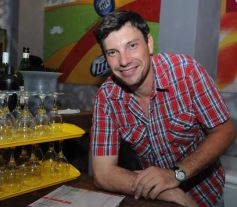 Foto de la galería: Muchos amigos eligieron la costanera para doblegar al calor
