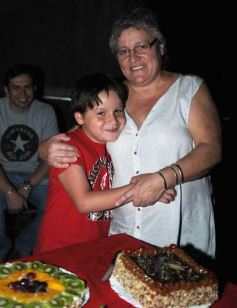 Foto de la galería: El festejo de Alicia y sus seres queridos