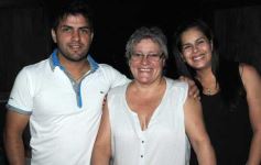 Foto de la galería: El festejo de Alicia y sus seres queridos