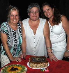 Foto de la galería: El festejo de Alicia y sus seres queridos