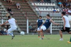 Foto de la galería: Guaraní derrotó a El Brete en su primer amistoso de la pretemporada