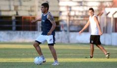 Foto de la galería: Guaraní derrotó a El Brete en su primer amistoso de la pretemporada