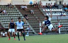 Foto de la galería: Guaraní derrotó a El Brete en su primer amistoso de la pretemporada