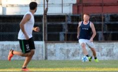 Foto de la galería: Guaraní derrotó a El Brete en su primer amistoso de la pretemporada