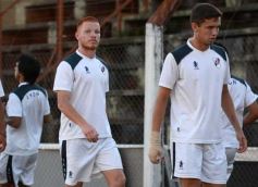 Foto de la galería: Guaraní derrotó a El Brete en su primer amistoso de la pretemporada