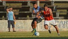 Foto de la galería: Guaraní derrotó a El Brete en su primer amistoso de la pretemporada