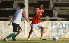 Foto de la galería: Guaraní derrotó a El Brete en su primer amistoso de la pretemporada