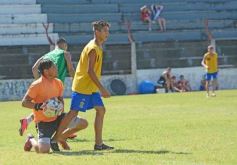 Foto de la galería: Guaraní y Mitre reeditaron un viejo clásico: terminó 3 a 3
