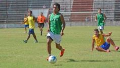 Foto de la galería: Guaraní y Mitre reeditaron un viejo clásico: terminó 3 a 3