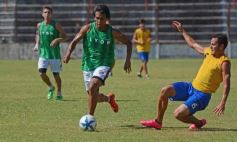 Foto de la galería: Guaraní y Mitre reeditaron un viejo clásico: terminó 3 a 3