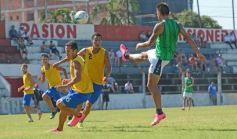 Foto de la galería: Guaraní y Mitre reeditaron un viejo clásico: terminó 3 a 3