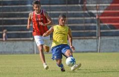 Foto de la galería: Guaraní y Mitre reeditaron un viejo clásico: terminó 3 a 3