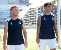 Foto de la galería: Guaraní y Mitre reeditaron un viejo clásico: terminó 3 a 3