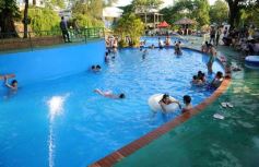Foto de la galería: Show musical en la pileta del Iplyc