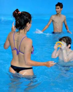 Foto de la galería: Show musical en la pileta del Iplyc
