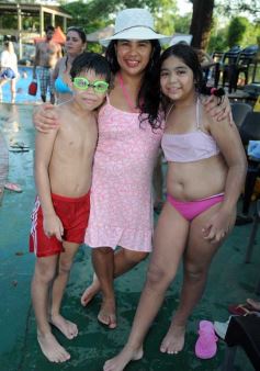 Foto de la galería: Show musical en la pileta del Iplyc