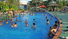 Foto de la galería: Show musical en la pileta del Iplyc