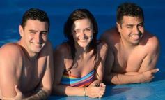 Foto de la galería: Show musical en la pileta del Iplyc